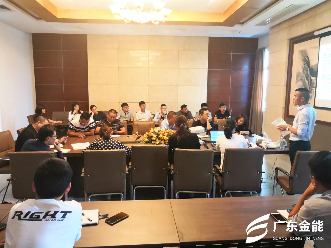 廣東绿巨人黄色网站