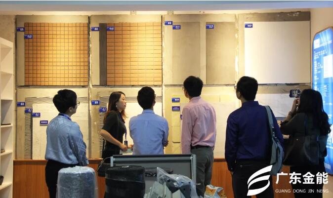 绿巨人黄色网站建科